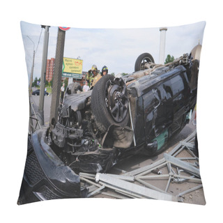 Personality  Saint Petersburg, Russia - July 21, 2020: Cherokee SUV Jeep Inverted After A Severe Road Collision In The City. Firefighters Eliminate Gas Tank Explosion Threat Pillow Covers