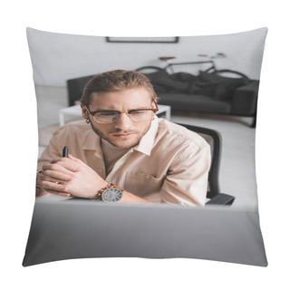 Personality  Selective Focus Of Handsome 3d Artist Holding Stylus Of Graphics Tablet And Looking At Computer Monitor In Office  Pillow Covers
