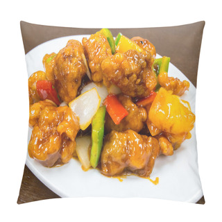 Personality  Traditional Tasty Chinese Restaurant Meal Dishes In Hong Kong Pillow Covers