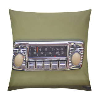 Personality  Vintage Radio With Details Of Old Car Pillow Covers