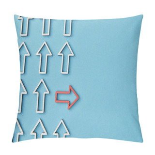 Personality  Top View Of Horizontal Red Arrow Among White Vertical Pointers On Blue Background Pillow Covers