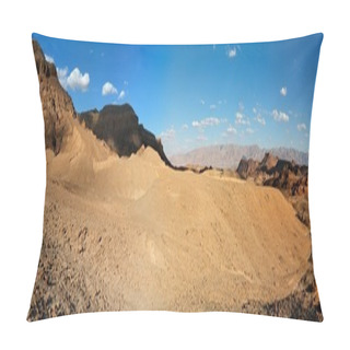 Personality  Desert Landscape Pillow Covers