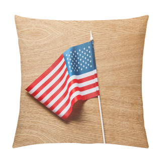Personality  Close Up View Of American Flag On Wooden Table Pillow Covers