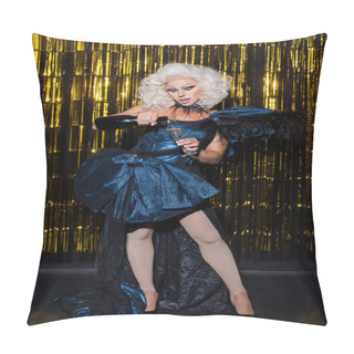 Personality  Eccentric Drag Queen Sticking Out Tongue And Pouring Champagne On Golden Background Pillow Covers