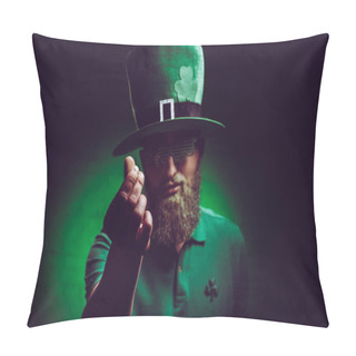 Personality  Bearded Young Man In Green Irish Hat And Funny Eyeglasses Gesturing At Camera Pillow Covers