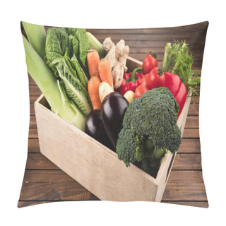 Personality  Fresh Seasonal Vegetables In Box Pillow Covers