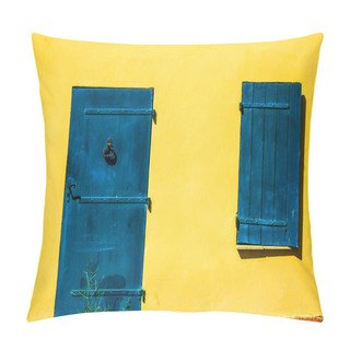 Personality  Old Door And Window In St Tropez Pillow Covers