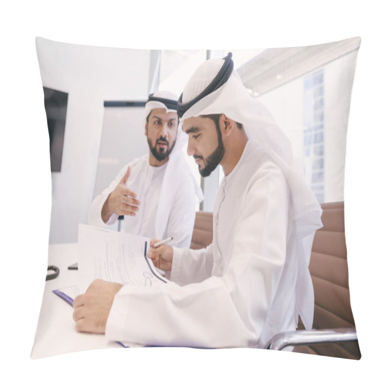 Personality  Arabian Men Meeting And Talking About Business - Businessmen Portrait In Dubai Pillow Covers