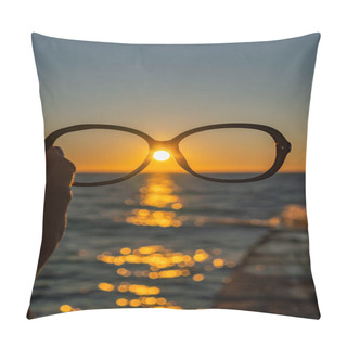 Personality  Sunset On The Black Sea. Reflection In Glasses Pillow Covers