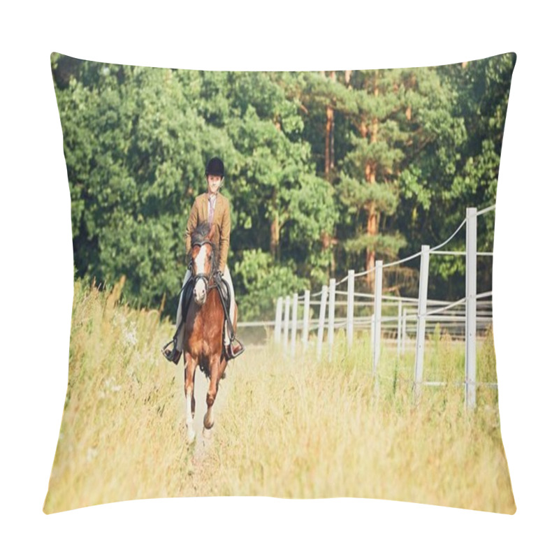 Personality  Girl riding a horse in nature pillow covers