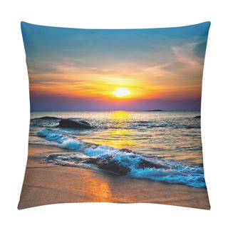 Personality  Colorful Sunset Over The Sea Pillow Covers