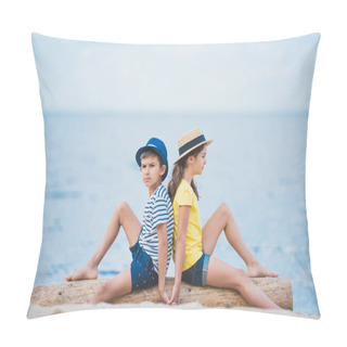 Personality  Little Boy And Girl On Beach Pillow Covers