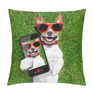 Personality  Funny Selfie Dog Pillow Covers
