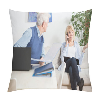 Personality  Woman Talking On The Phone Pillow Covers