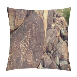 Personality  Native American Petroglyphs Pillow Covers