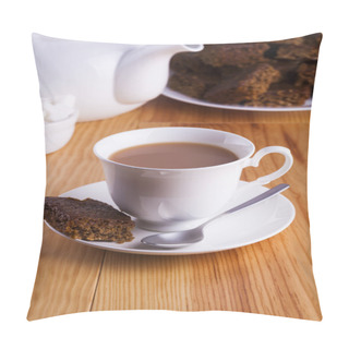 Personality  Cup Of English Tea With Cake For Tea Break In Afternoon Pillow Covers