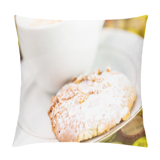 Personality  Coffee With Cookie Close Up Pillow Covers