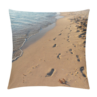 Personality  Footprints In The Sand Pillow Covers