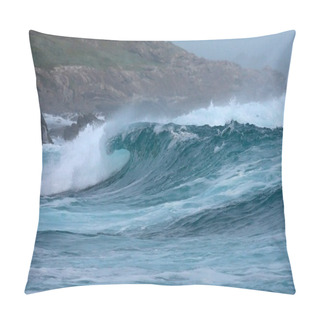 Personality  Waves And Coastline Pillow Covers