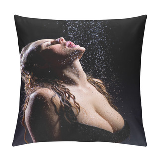 Personality  Woman In A Bathing Suit Under A Stream Of Water Pillow Covers