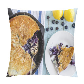 Personality  Blueberry Cobbler Baked In Cast Iron Skillet Pillow Covers