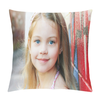 Personality  Child Smiling Pillow Covers