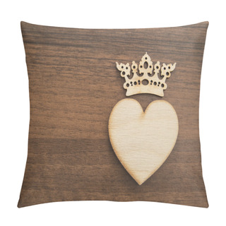 Personality  Wooden Heart And Crown Pillow Covers