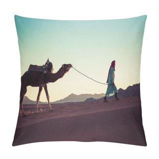 Personality  Camel Caravan With People Going Through The Sand Dunes In The Sa Pillow Covers