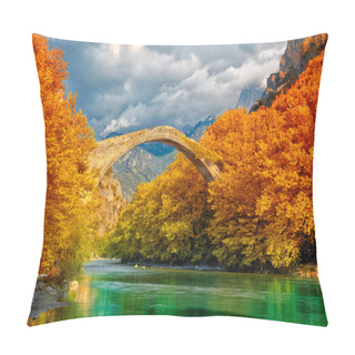 Personality  Konitsa Bridge Pillow Covers