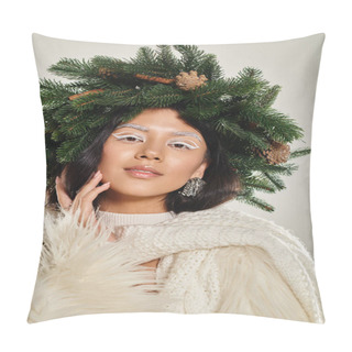 Personality  Winter Beauty, Attractive Woman With Green Pine Wreath Posing In White Clothes On Grey Backdrop Pillow Covers