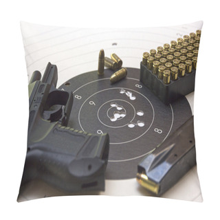 Personality  Gun And Ammunition Over Bullseye Score Pillow Covers