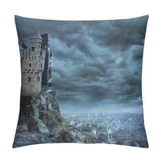 Personality Castle Pillow Covers