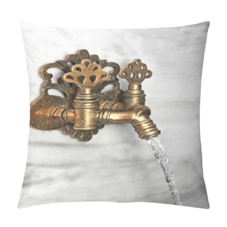 Personality  Turkish Bath Faucet Pillow Covers