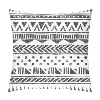 Personality  Vector Seamless Tribal Texture. Primitive Geometric Background In Grunge Style. Pillow Covers