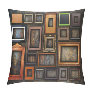 Personality  Grunge Wall Full Of Old Frames Pillow Covers