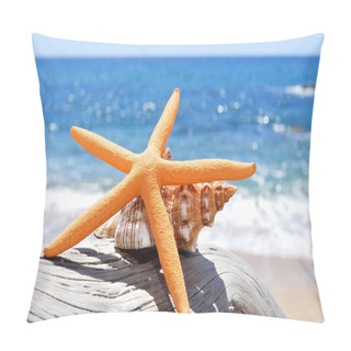 Personality  Starfish And Conch On An Old Washed-out Tree Trunk In The Beach Pillow Covers