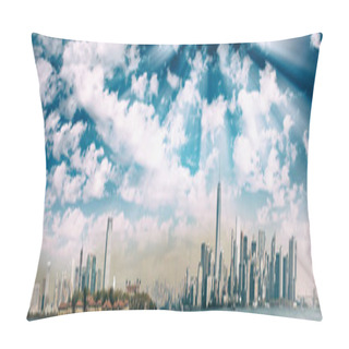 Personality  Jersey City, Ellis Island And Manhattan, View At Dusk Pillow Covers