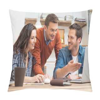 Personality  Happy Colleagues Working Together At Laptop Pillow Covers
