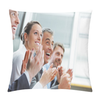 Personality  Clapping Business People Pillow Covers