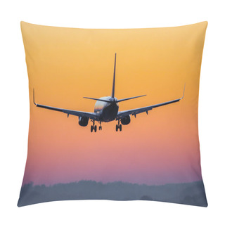 Personality  Boeing 737-800 Pillow Covers