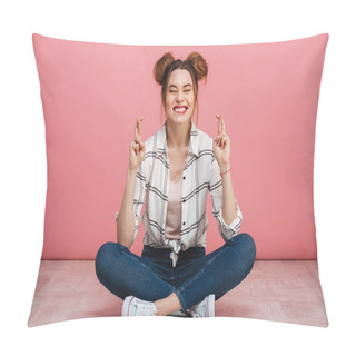 Personality  Portrait Of A Smiling Young Girl Sitting On A Floor Pillow Covers