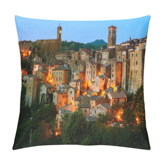 Personality  Sorano - Tuff City In Tuscany. Italy Pillow Covers