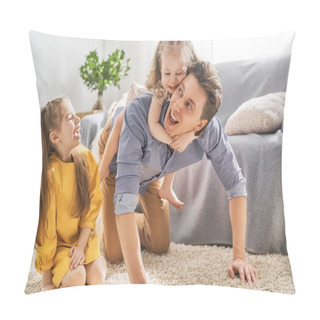 Personality  Daddy And His Children Playing Pillow Covers