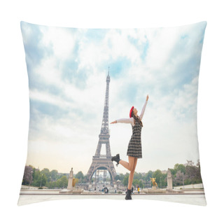 Personality  Beautiful Young Woman Visiting Paris And The Eiffel Tower. Parisian Girl With Red Hat And Fashionable Clothes Having Fun In The City Center And Landmarks Area Pillow Covers