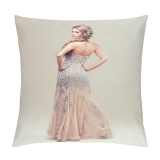 Personality  Young Girl In A Beautiful Dress Pillow Covers