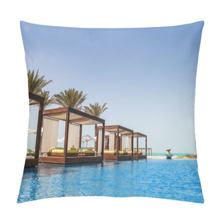 Personality  Luxury Place Resort Pillow Covers