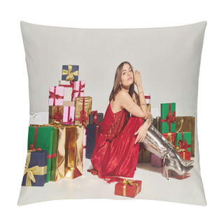 Personality  Attractive Woman Posing On Floor With Presents Looking At Camera On Ecru Backdrop, Holiday Gifts Pillow Covers