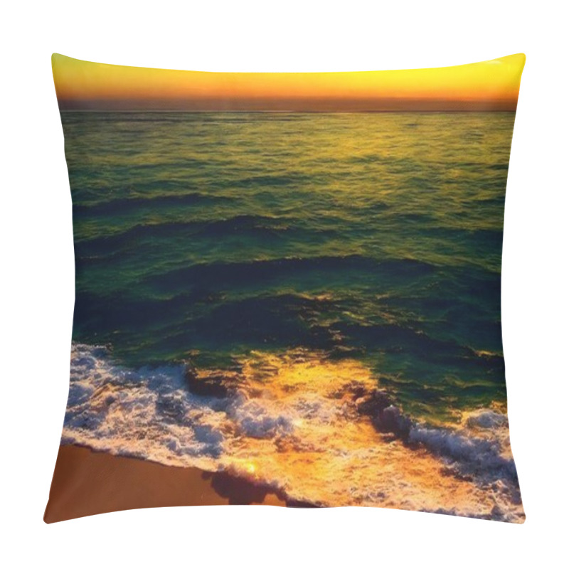 Personality  beautiful sunrise over the sea pillow covers