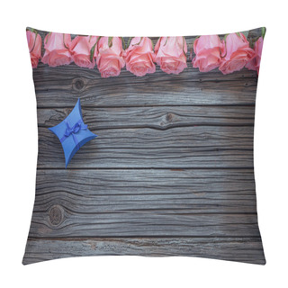 Personality  Tiny Gift Box Over Wooden Background With Roses Pillow Covers