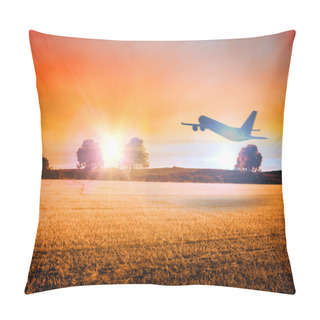 Personality  Airplane Taking Off Pillow Covers